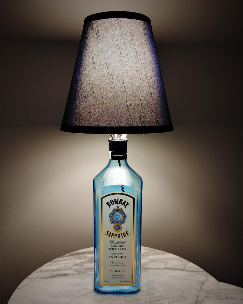 Bombay Sapphire Gin 1.75L Liquor Lamp – ManCrafted
