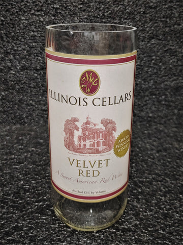Illinois Cellars Velvet Red - Wine Bottle Scented Soy Candle